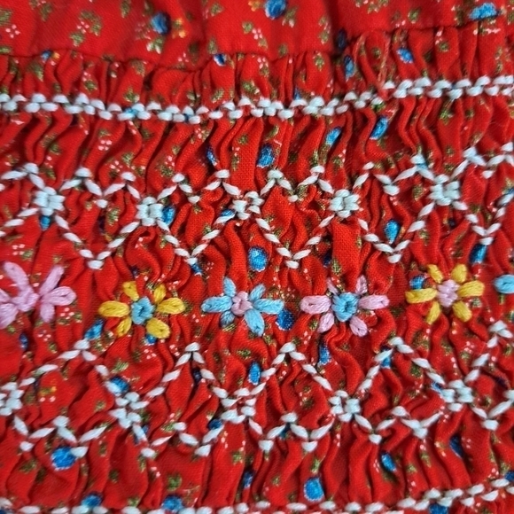 Vintage Girls Size 5 Polly Flinders Hand Smocked Dress Embroidered Sleeveless - Picture 5 of 10